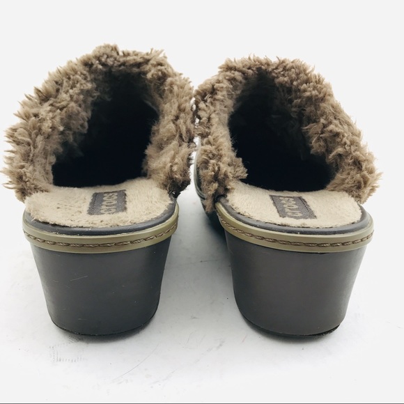 Crocs Faux Fur Lined Mule Clogs Womens Size 8 Brown - Picture 5 of 9